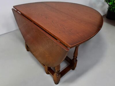 [BEISPIELPOST] Antiker viktorianischer Esstisch aus Eiche mit Klappblatt